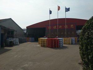 厂房大门